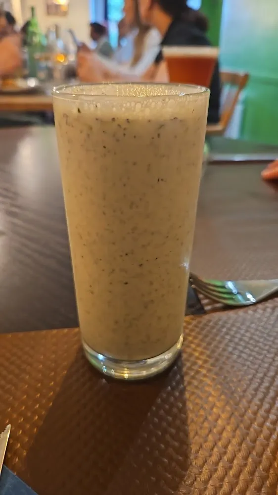 Dogh Boisson Au Yaourt Menthe Et Concombre